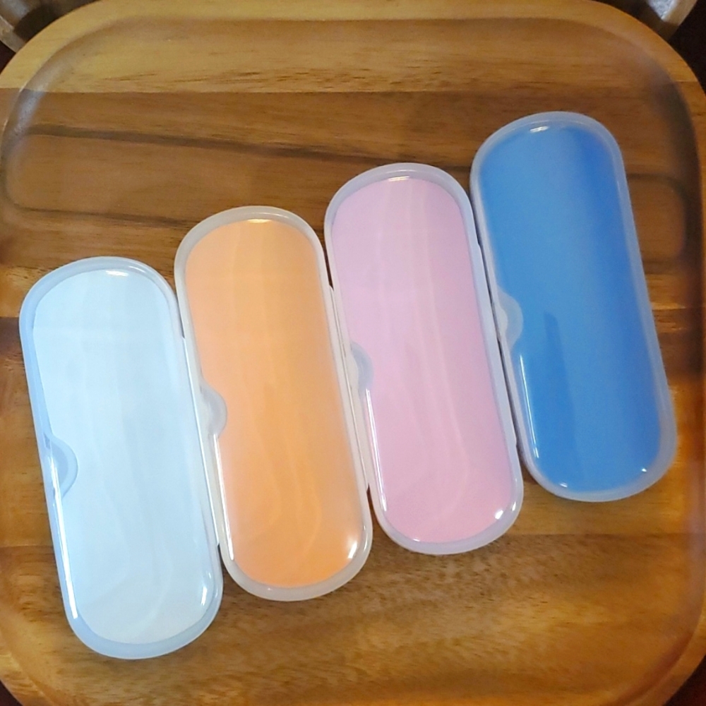 NWOT Reader Glasses‎ Case